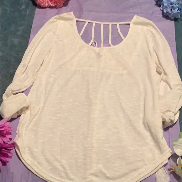 Small E and M Blouse - Picture 2 of 5